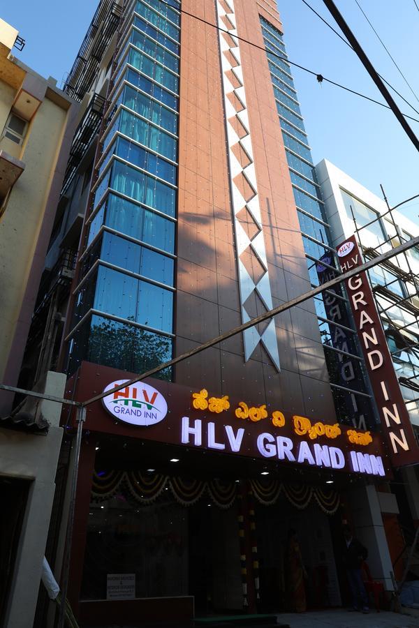 Hlv Grand Inn บังกาลอร์ ภายนอก รูปภาพ