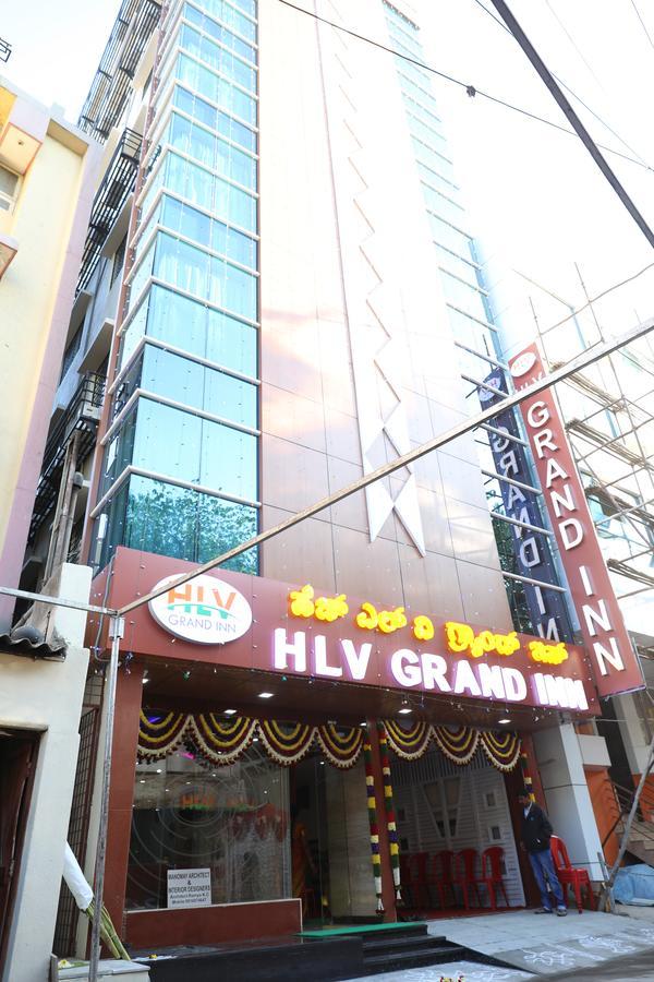 Hlv Grand Inn บังกาลอร์ ภายนอก รูปภาพ